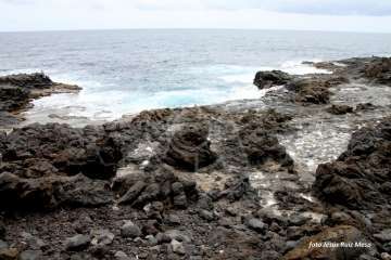 Un paseo con ensoñación en el inicio del verano por la costa de Telde (Reportaje gráfico Jesús Ruiz Mesa)